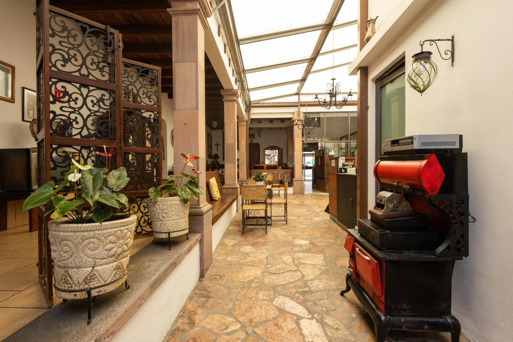 Hotel-Boutique La Casa De Los Recuerdos Zitacuaro Exterior photo