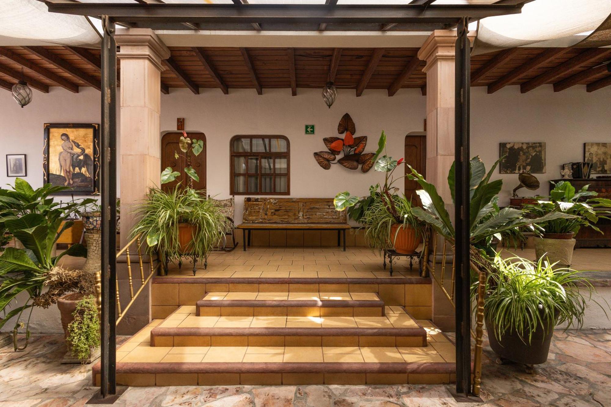 Hotel-Boutique La Casa De Los Recuerdos Zitacuaro Exterior photo