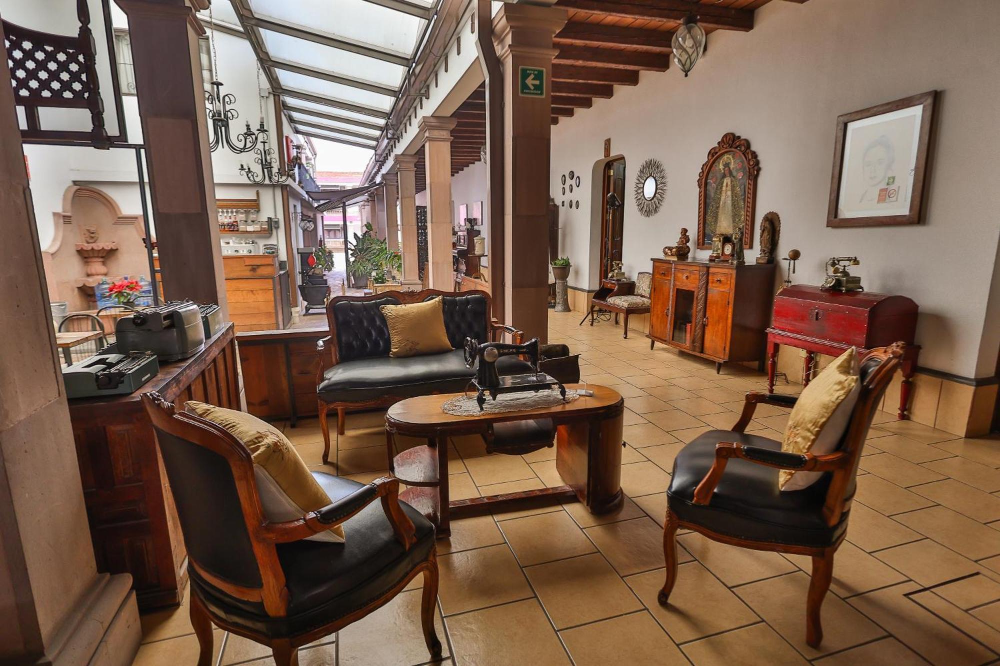 Hotel-Boutique La Casa De Los Recuerdos Zitacuaro Exterior photo